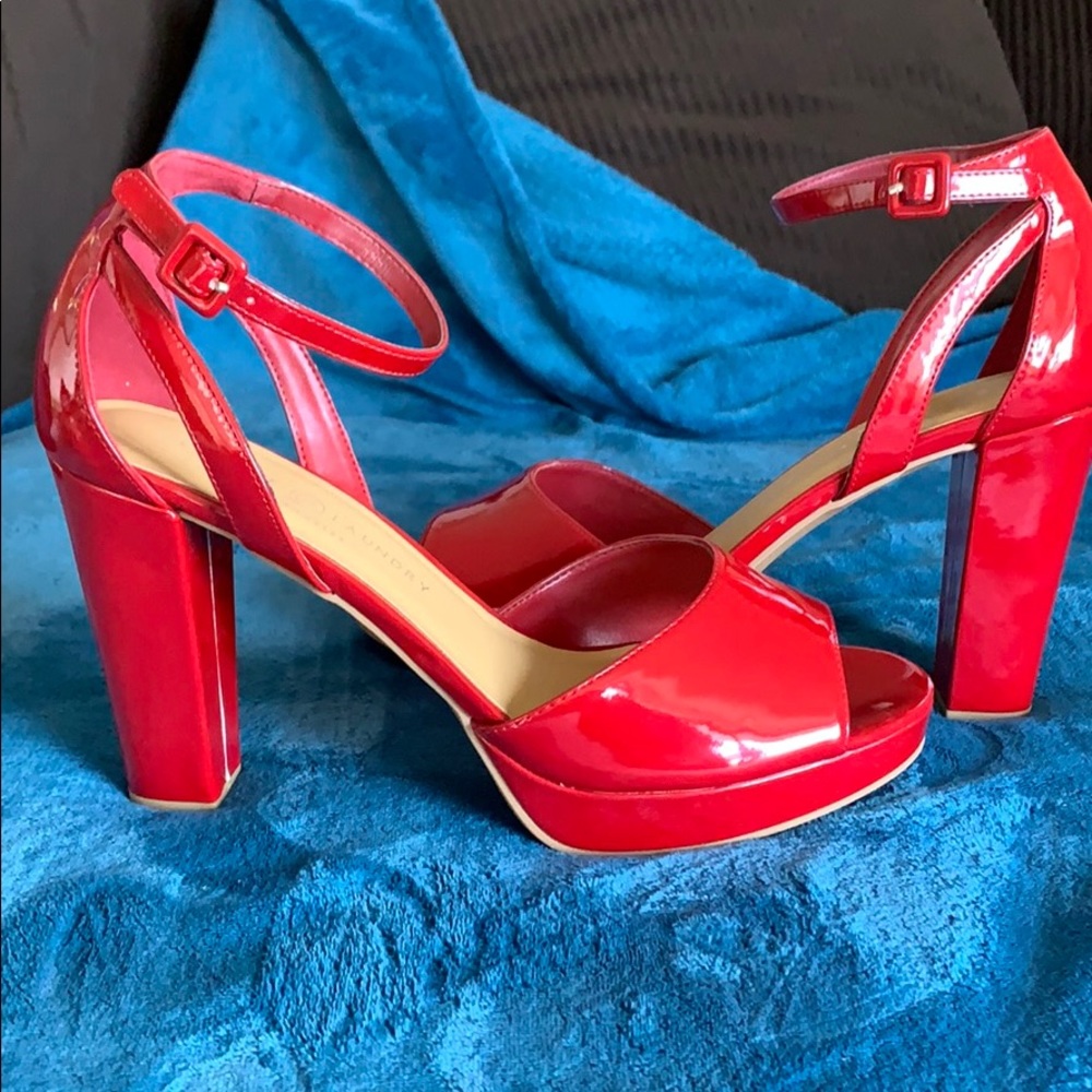 Chinese laundry two strap heel